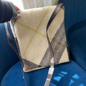 Burberry knit crossbody bag